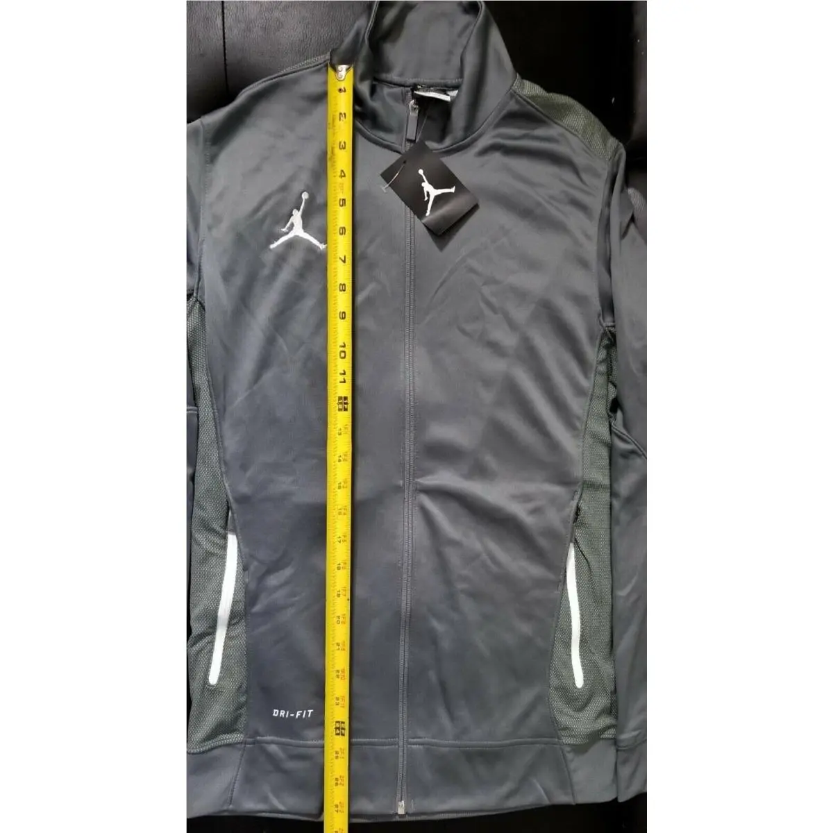 Nike clothing - Nike Dri-Fit - Cool Gray/ Team White (UPC: 884500038547) 3