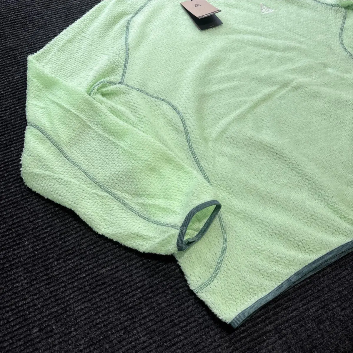 Nike clothing - DV9426 376 DV9426376 - DV9426 376 DV9426376 - Green (UPC: 196977878596) 9