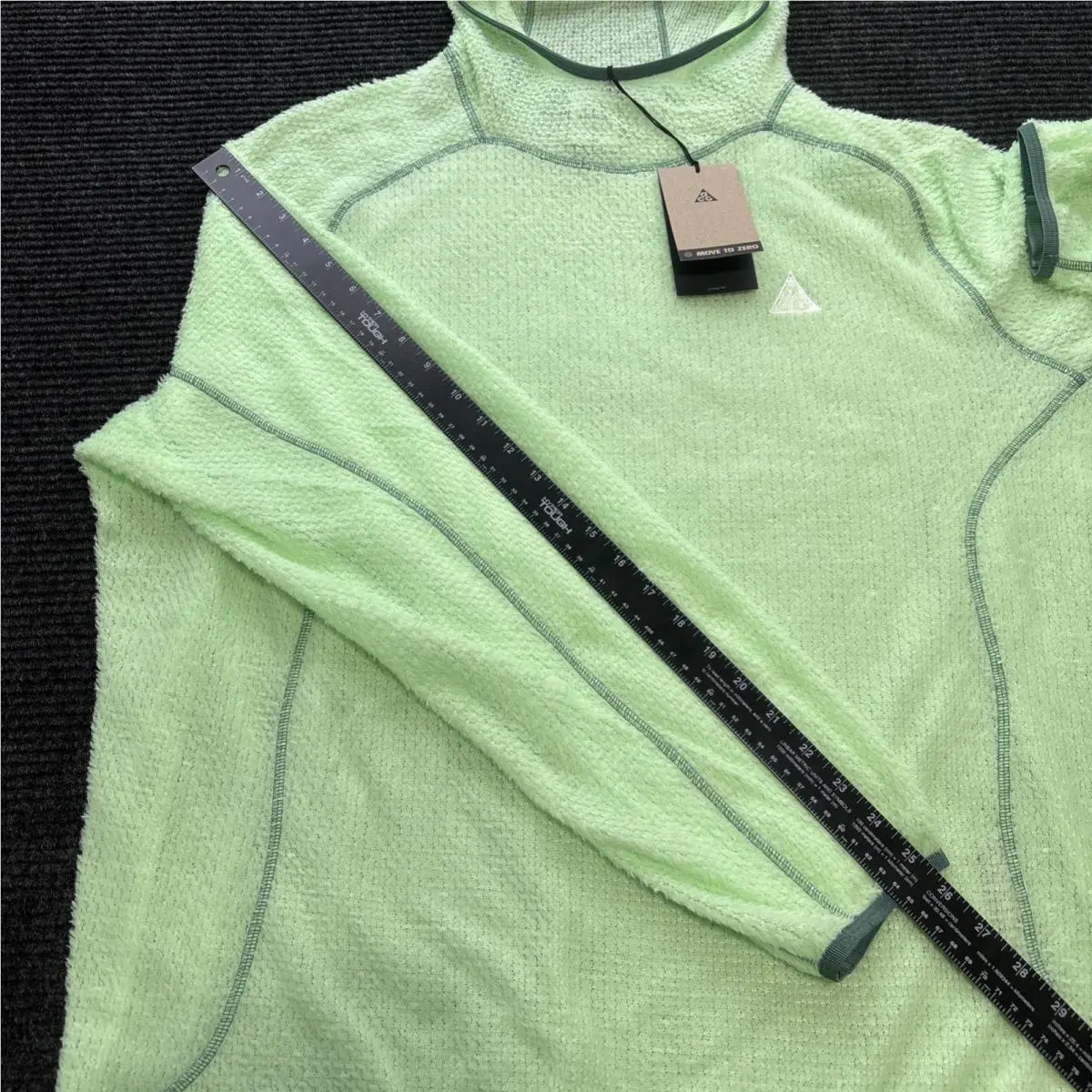 Nike clothing - DV9426 376 DV9426376 - DV9426 376 DV9426376 - Green (UPC: 196977878596) 15