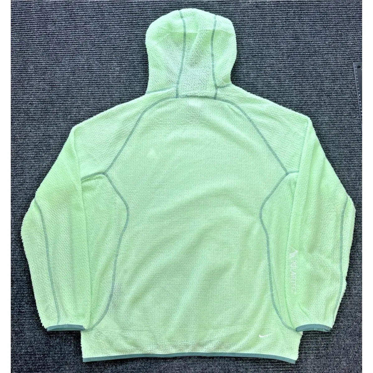 Nike clothing - DV9426 376 DV9426376 - DV9426 376 DV9426376 - Green (UPC: 196977878596) 0
