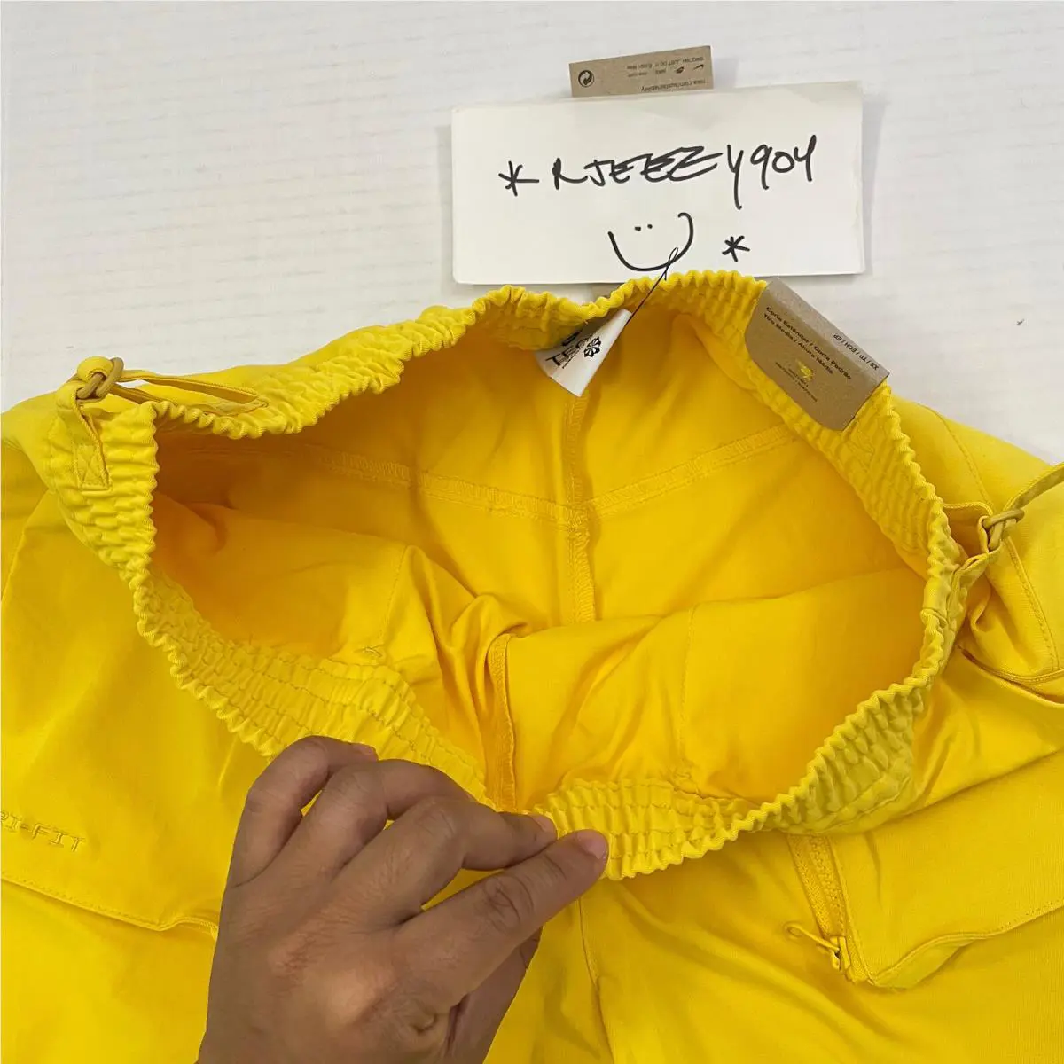 Nike clothing - DQ6659719 - DQ6659719 - Yellow 9