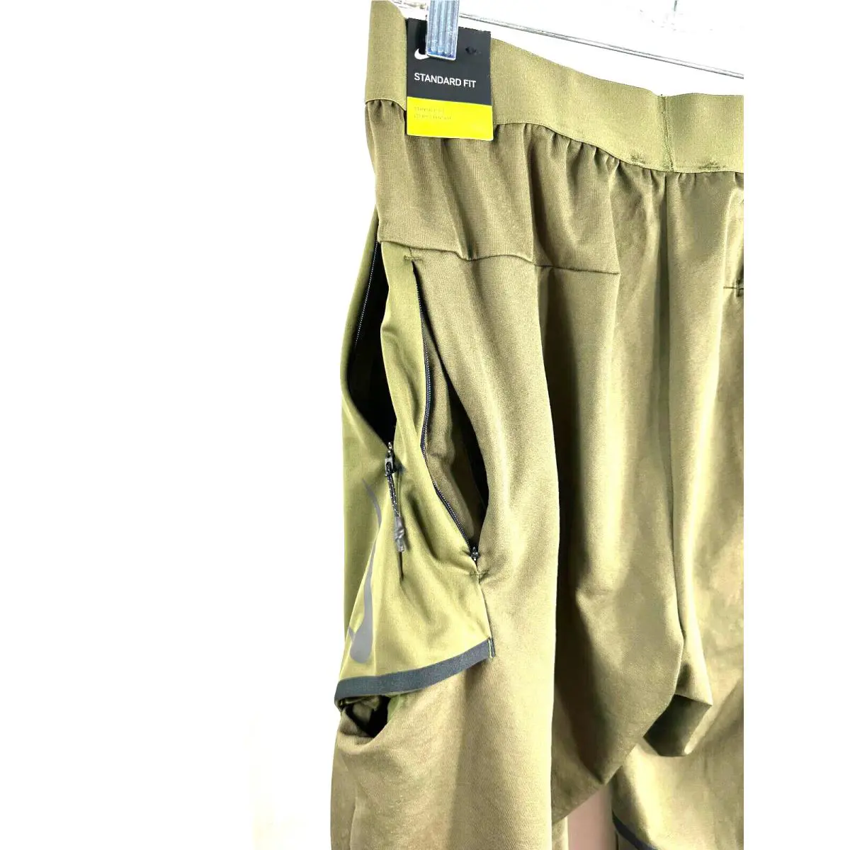 Nike clothing - Dri-Fit - Green 9