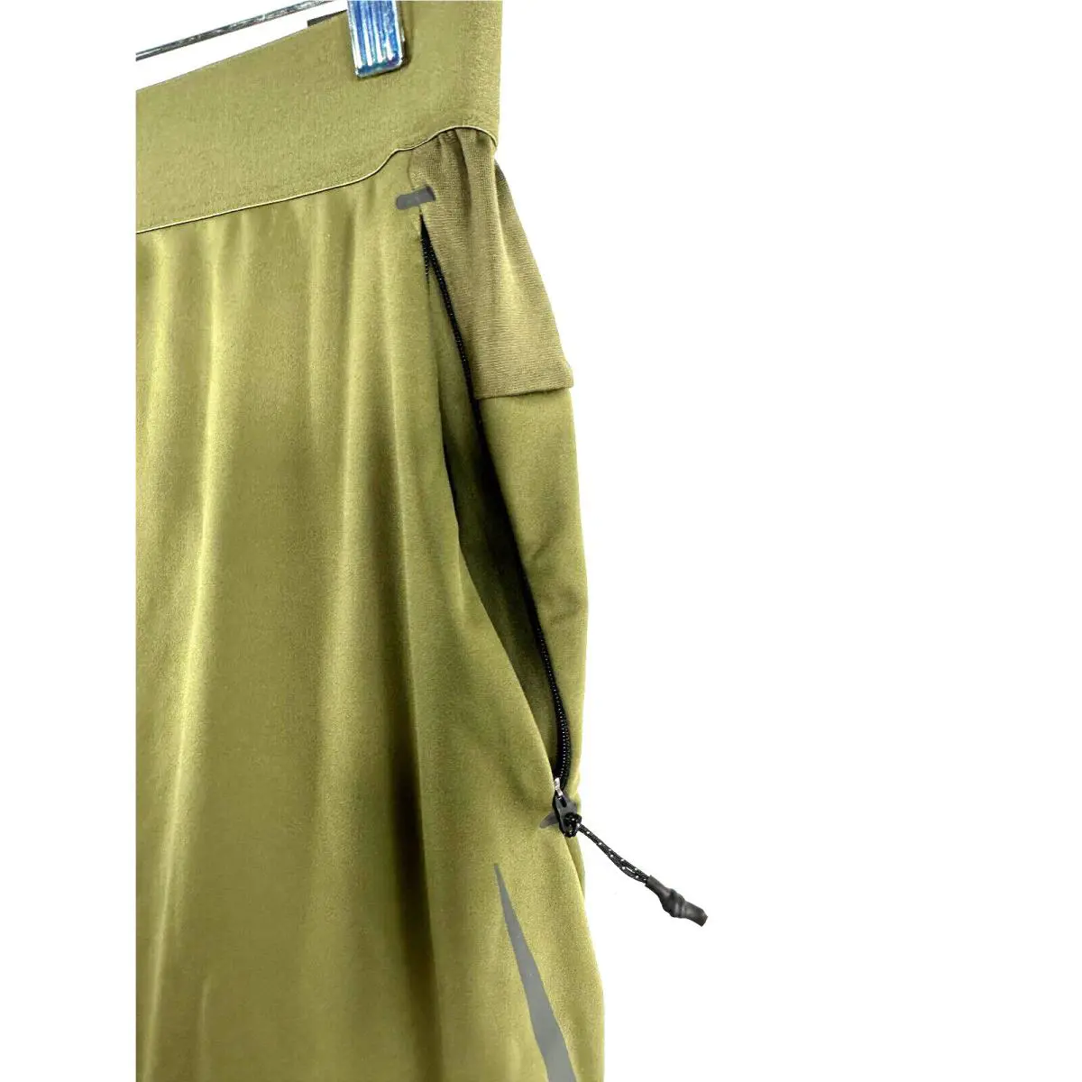 Nike clothing - Dri-Fit - Green 2