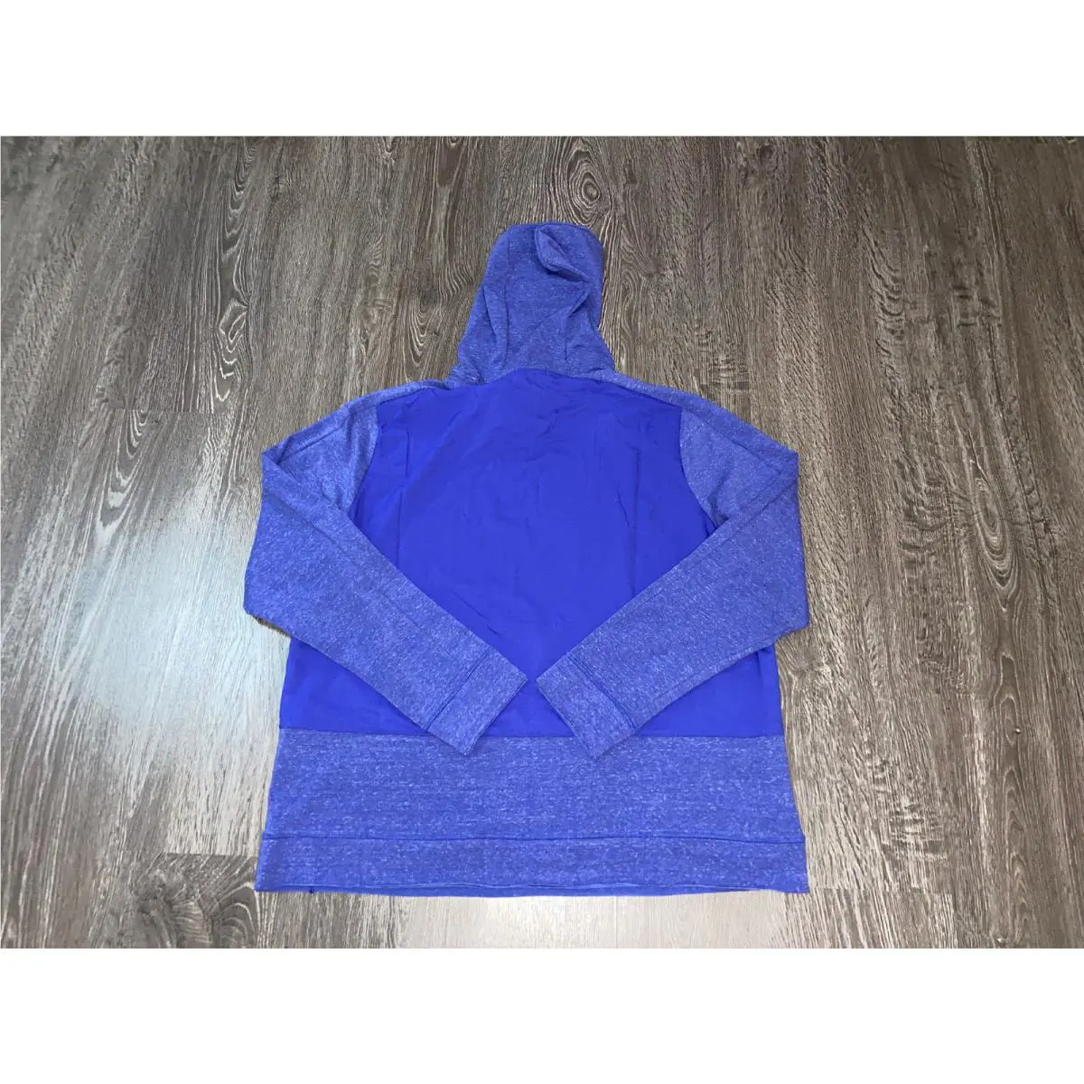 Nike clothing - Blue (UPC: 195239868924) 4
