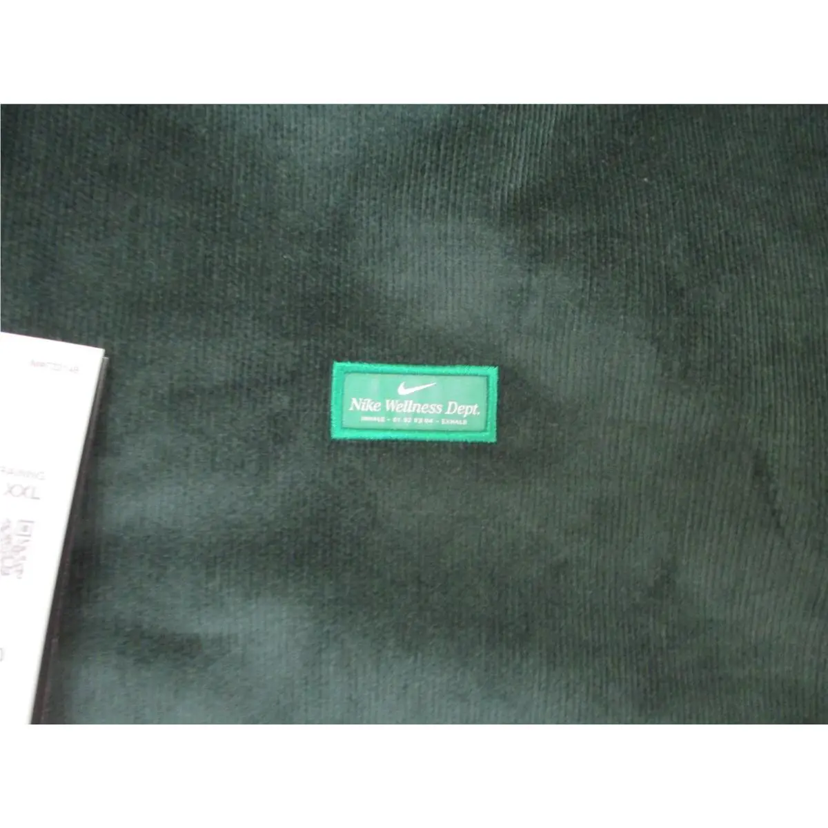 Nike clothing - Nike FB9972-397 - Green 3