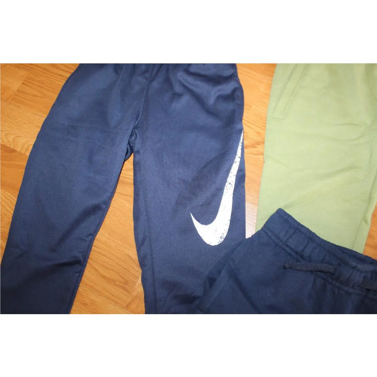 Nike clothing - Blue (UPC: 825664395107) 0