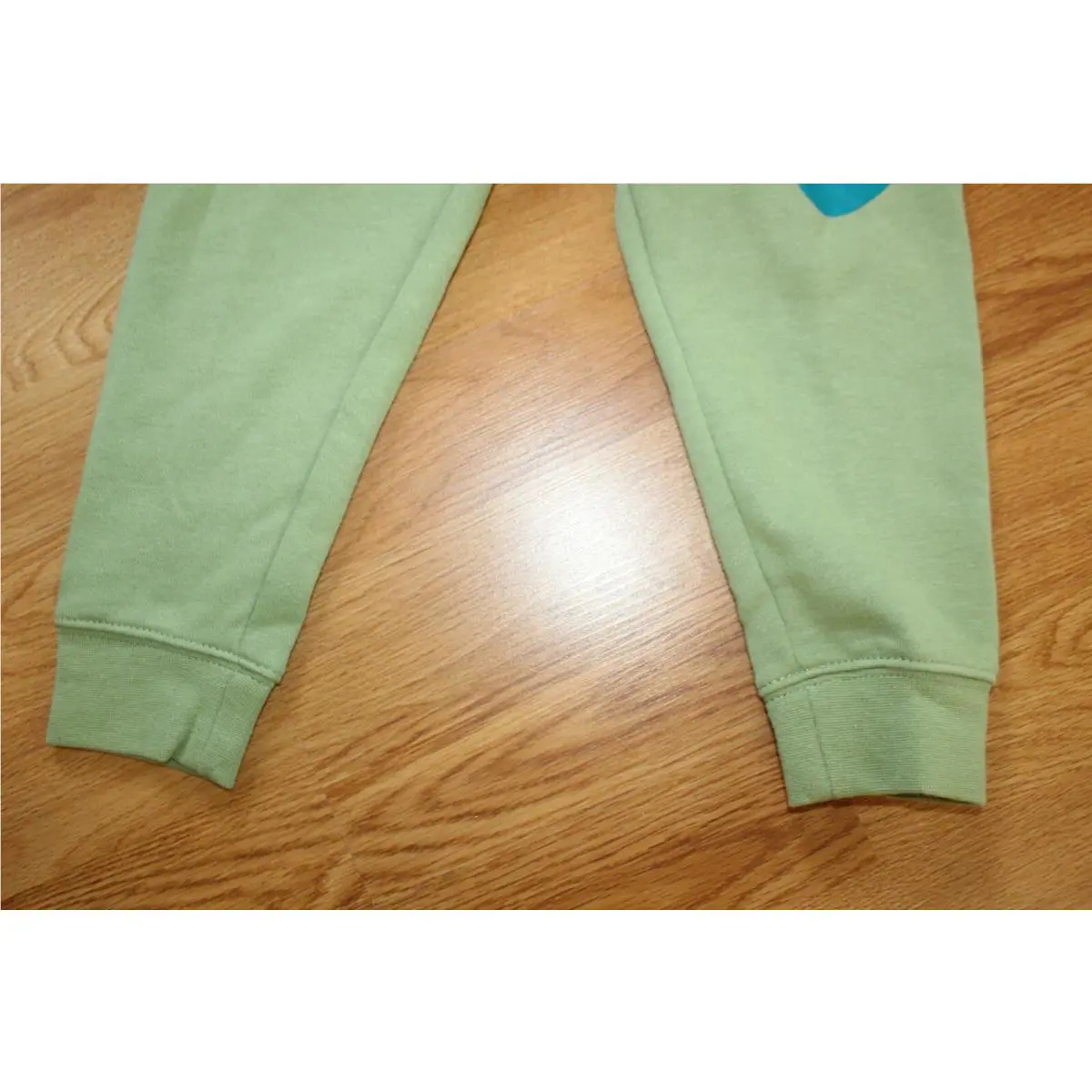 Nike clothing - Blue (UPC: 825664395107) 4