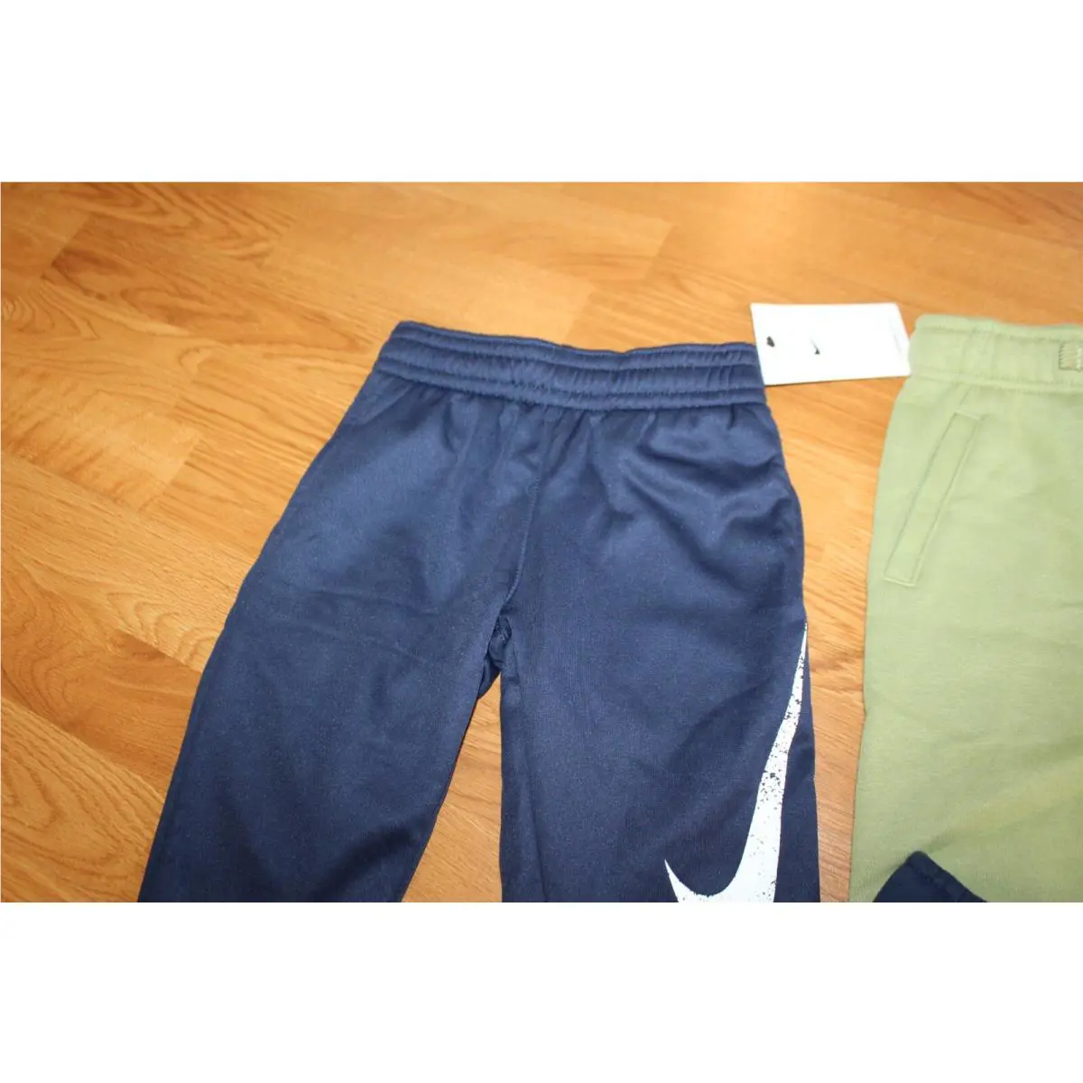 Nike clothing - Blue (UPC: 825664395107) 5