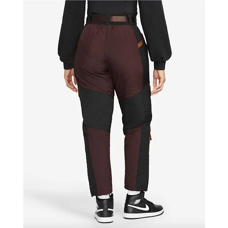 Nike clothing - Brown (UPC: 195243323068) 1
