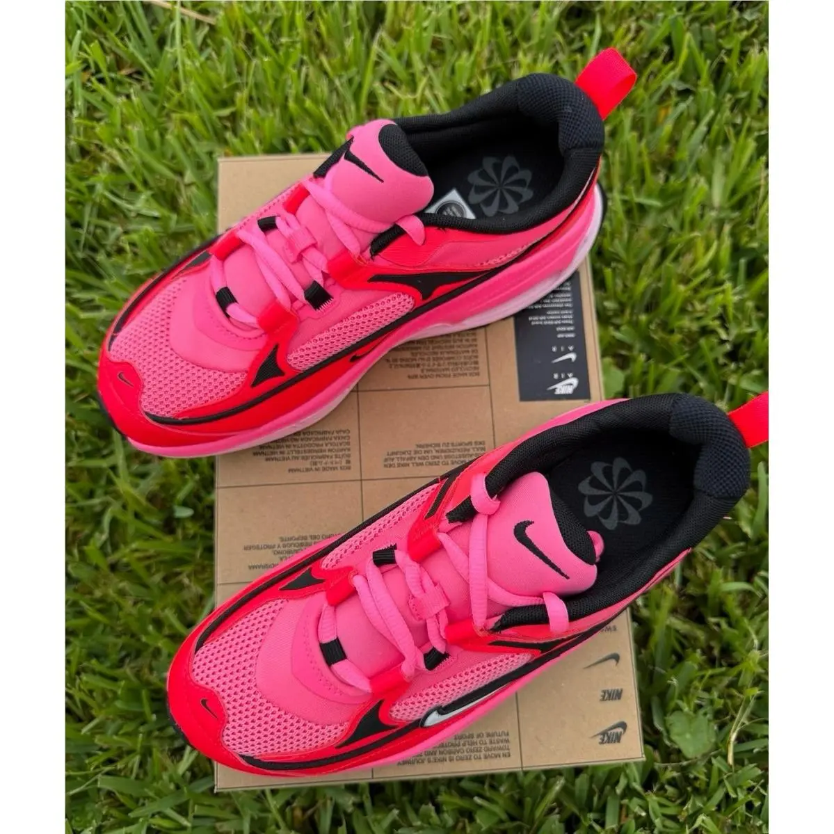 Nike shoes - Nike Air Max Bliss - Air Max Bliss - DH5128-600 - pink / white 0