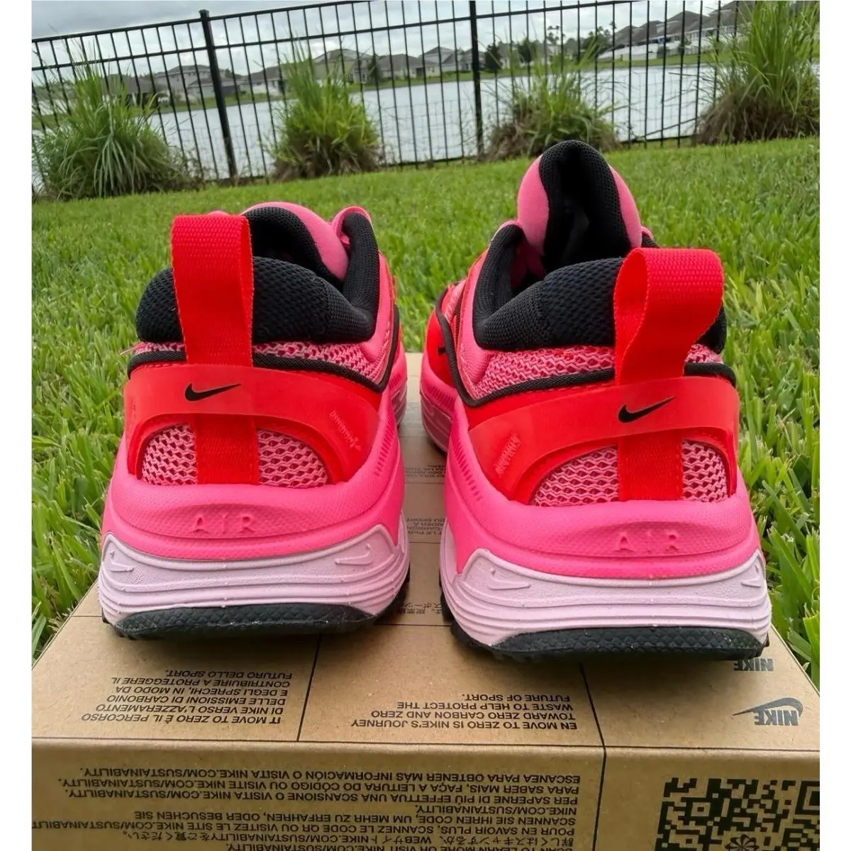 Nike shoes - Nike Air Max Bliss - Air Max Bliss - DH5128-600 - pink / white 3