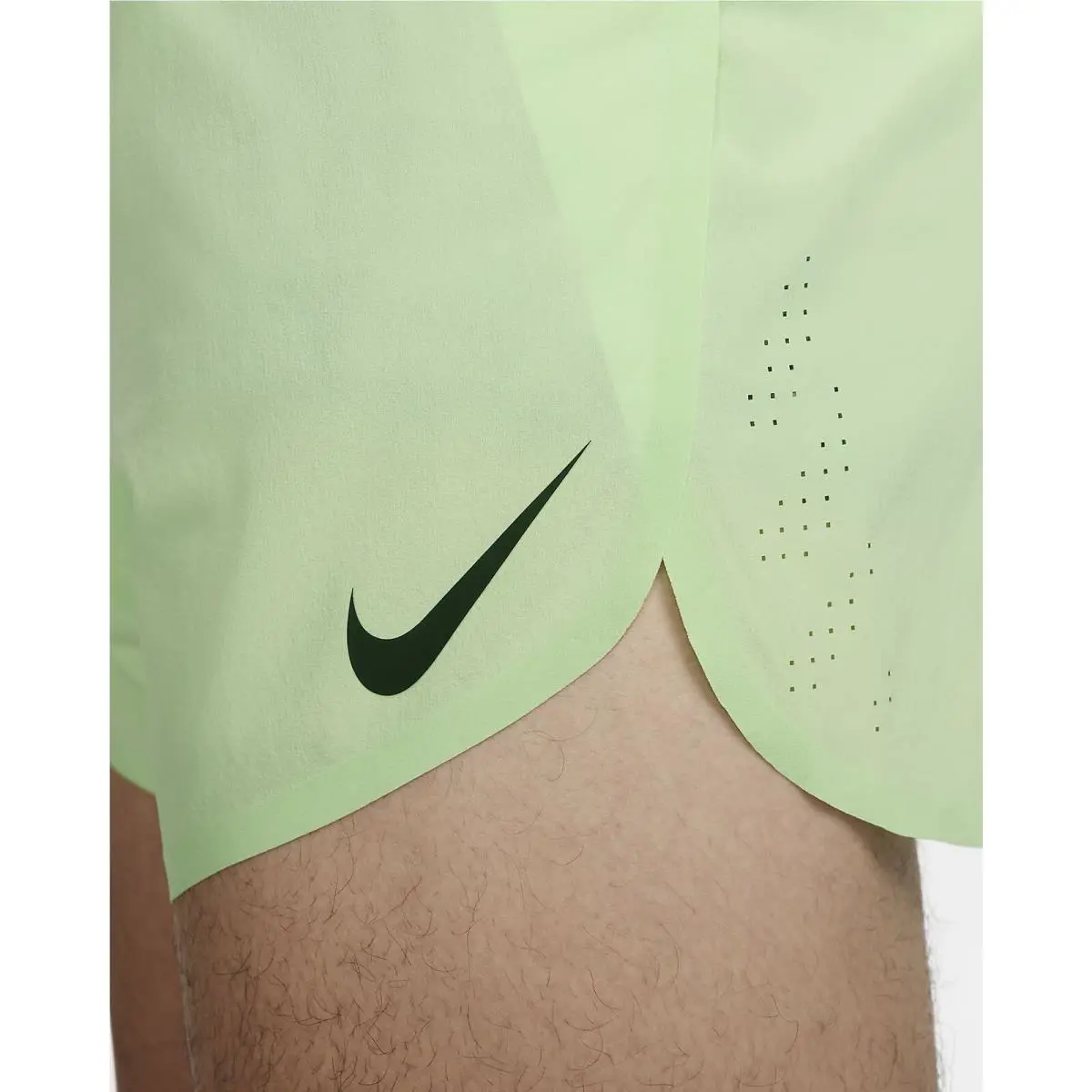 Nike clothing - Nike AeroSwift Men`s Dri-FIT ADV 4