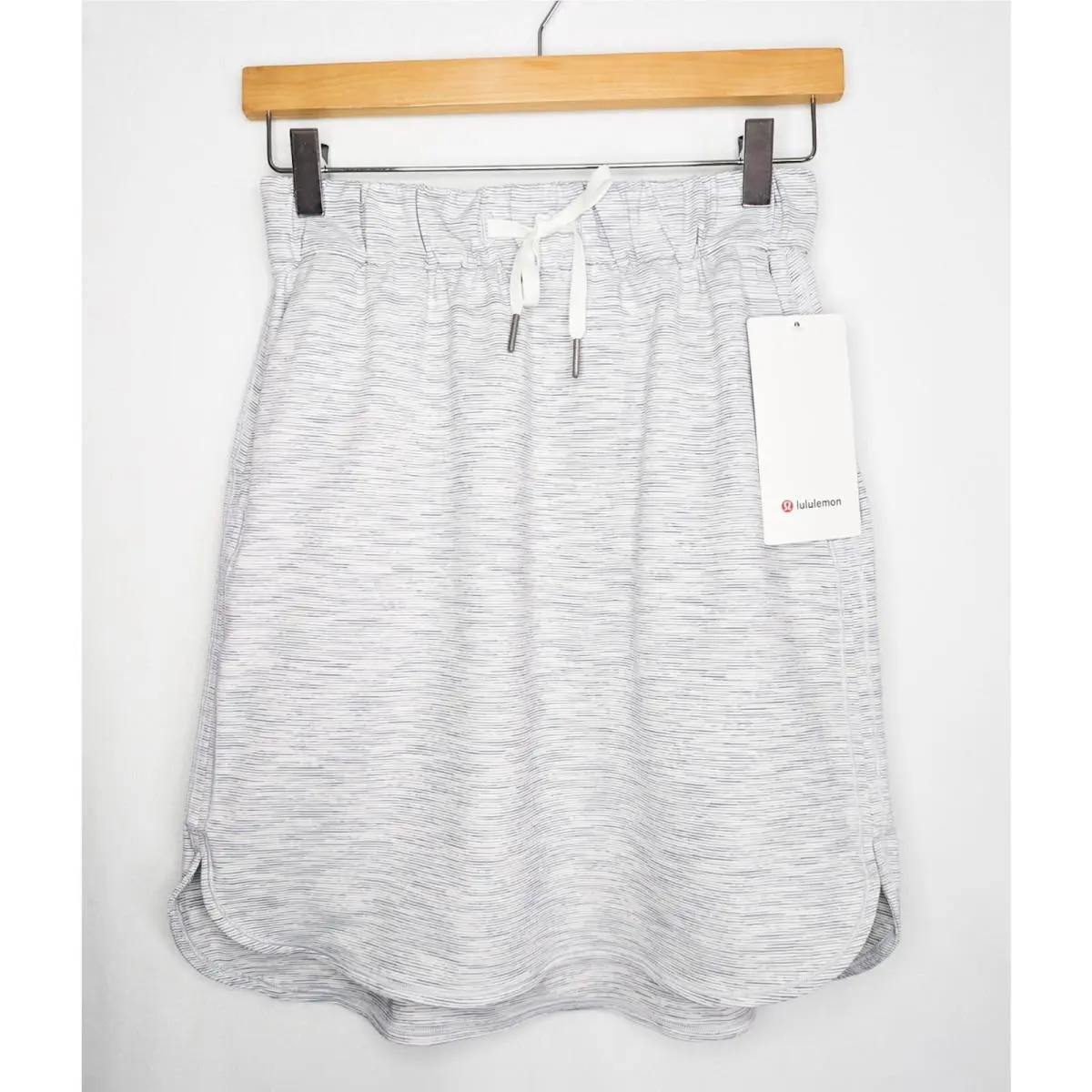 Lululemon clothing - Gray 8