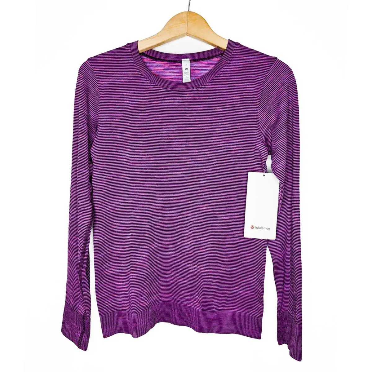 Lululemon Women`s Swiftly Relaxed Fit LS Shirt Chroma Check Stripe Vivid Plum