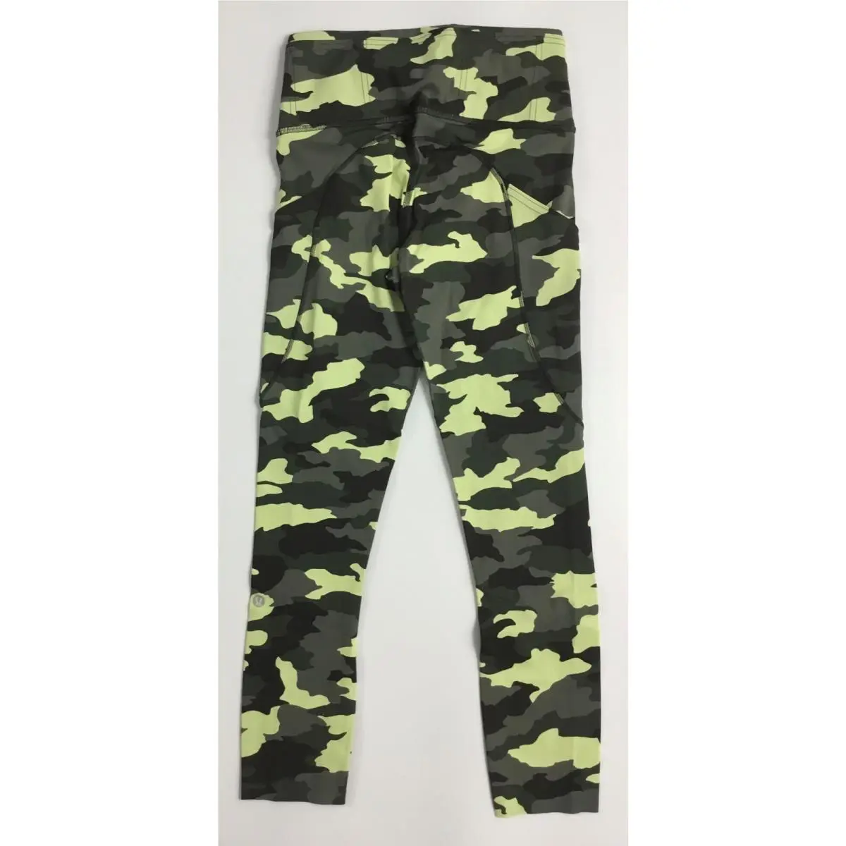 Lululemon clothing - Multicolor Camo 0