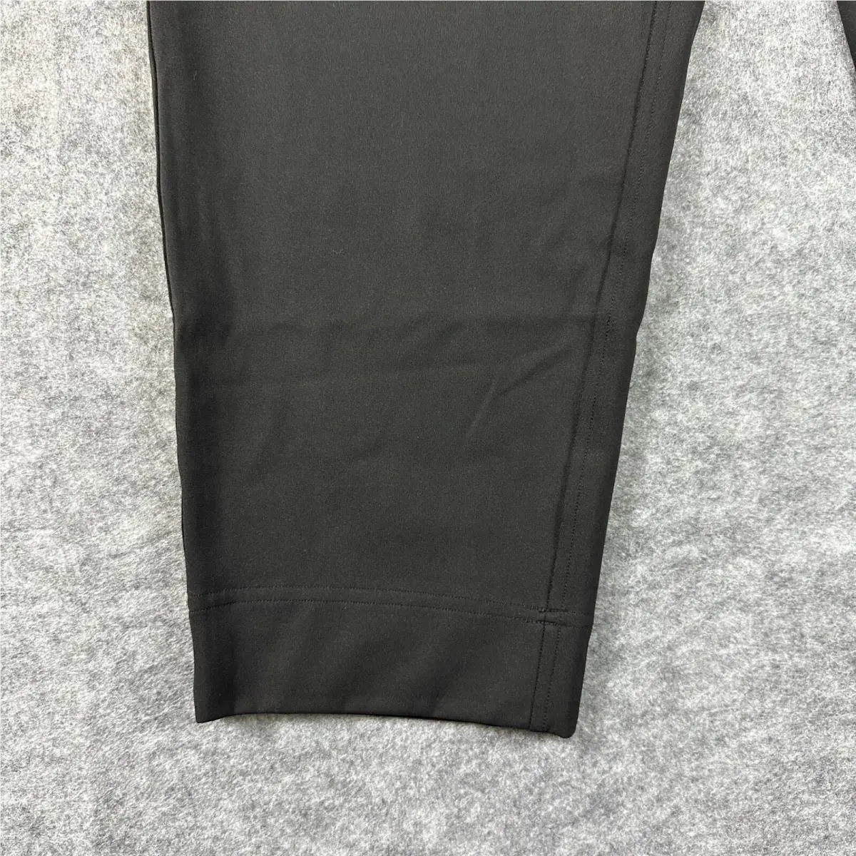 Lululemon clothing - Black 2