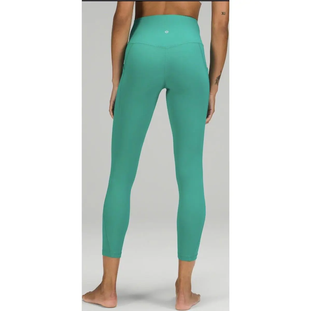 Lululemon clothing - Maldives Green 1