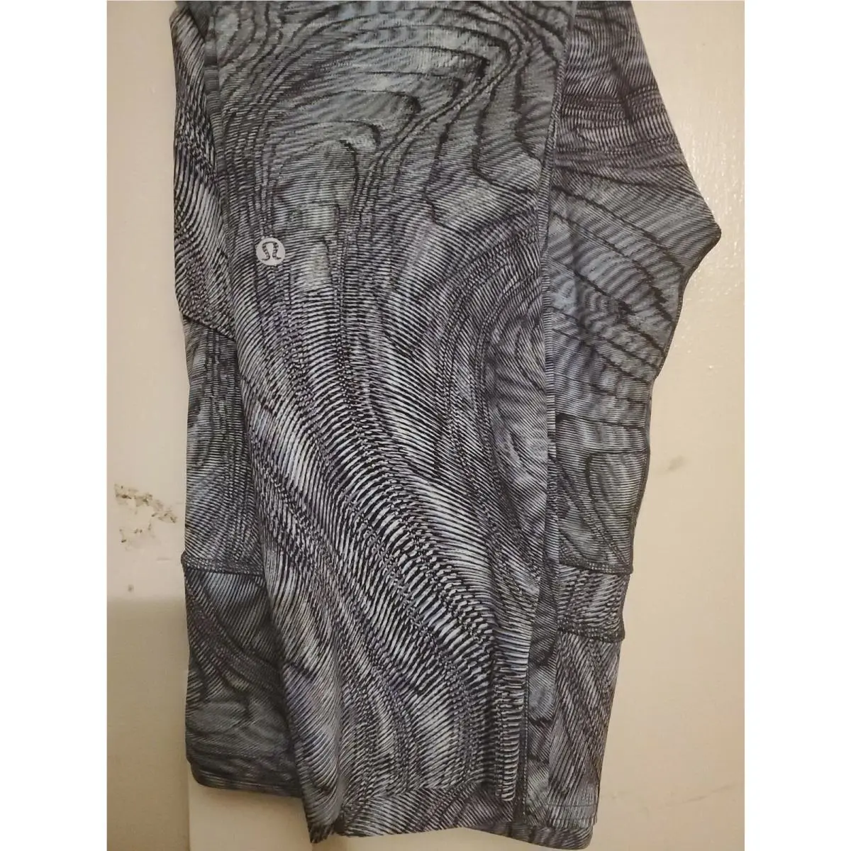 Lululemon clothing - Multicolor 1