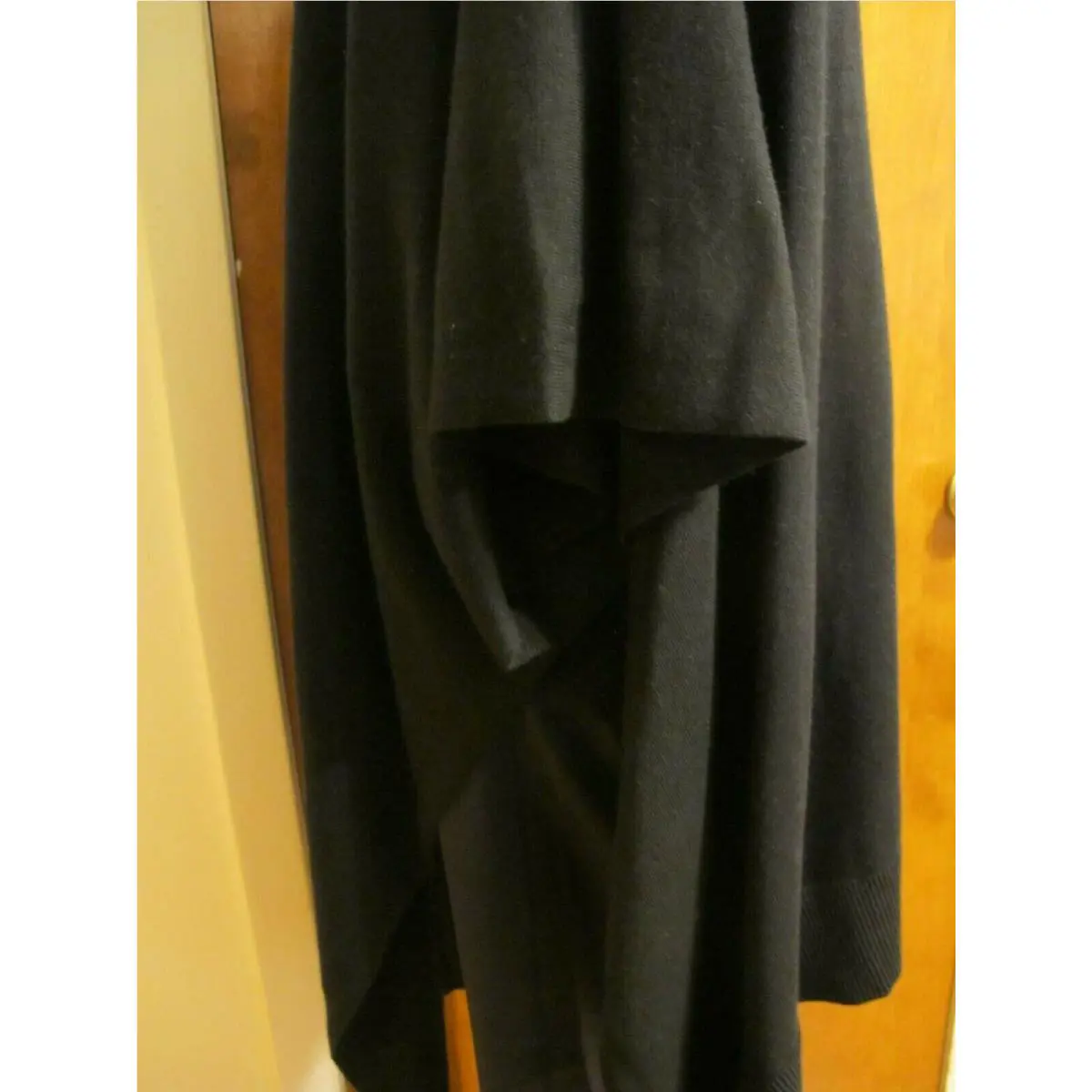 Lululemon clothing - Black 9