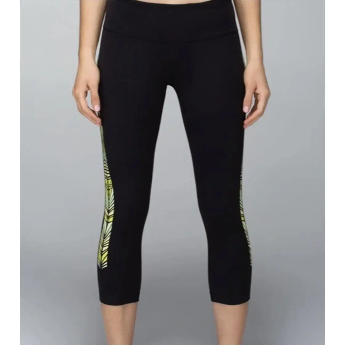 Lululemon clothing - Black 9