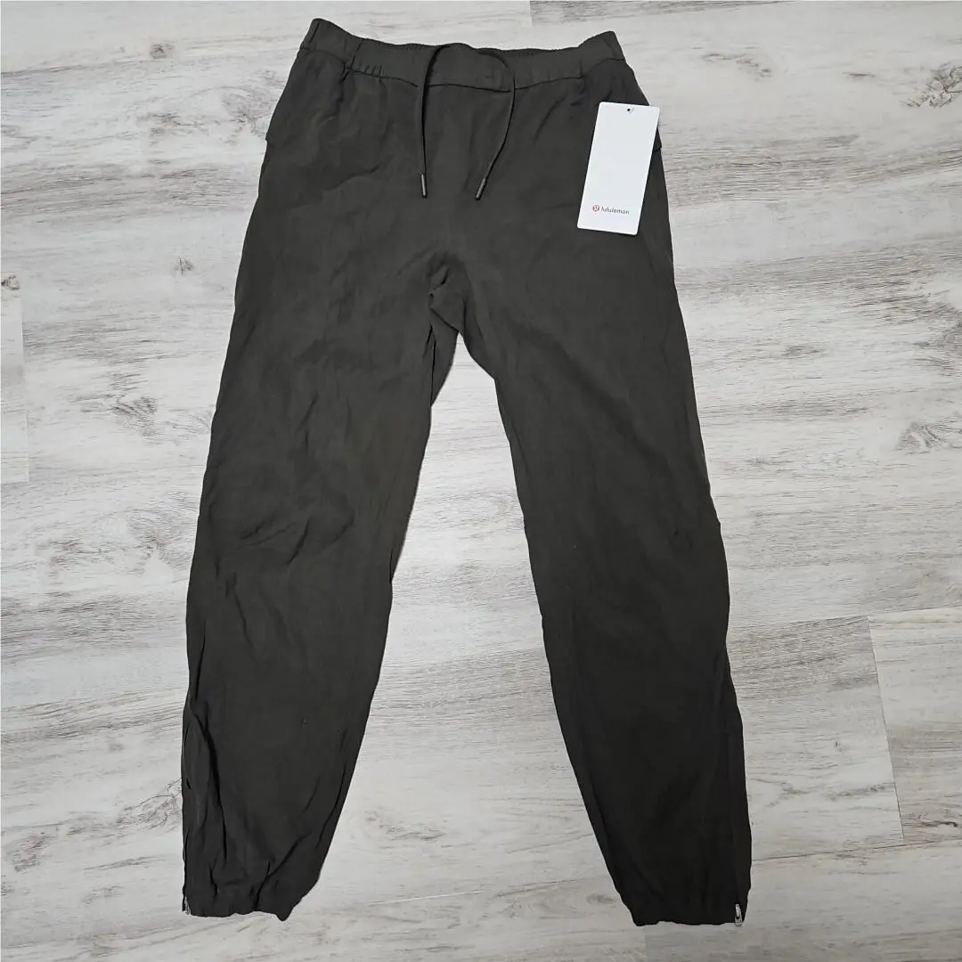 Lululemon Essential Affinity Jogger Pants Womens 4 Dark Olive Mid Rise LW5CHAS