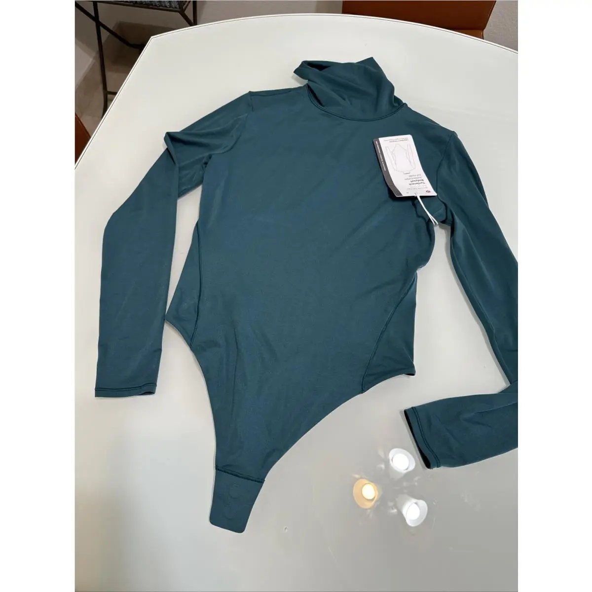 Lululemon clothing - VS4 - Green 3