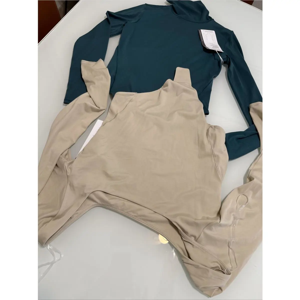 Lululemon clothing - VS4 - Green 4