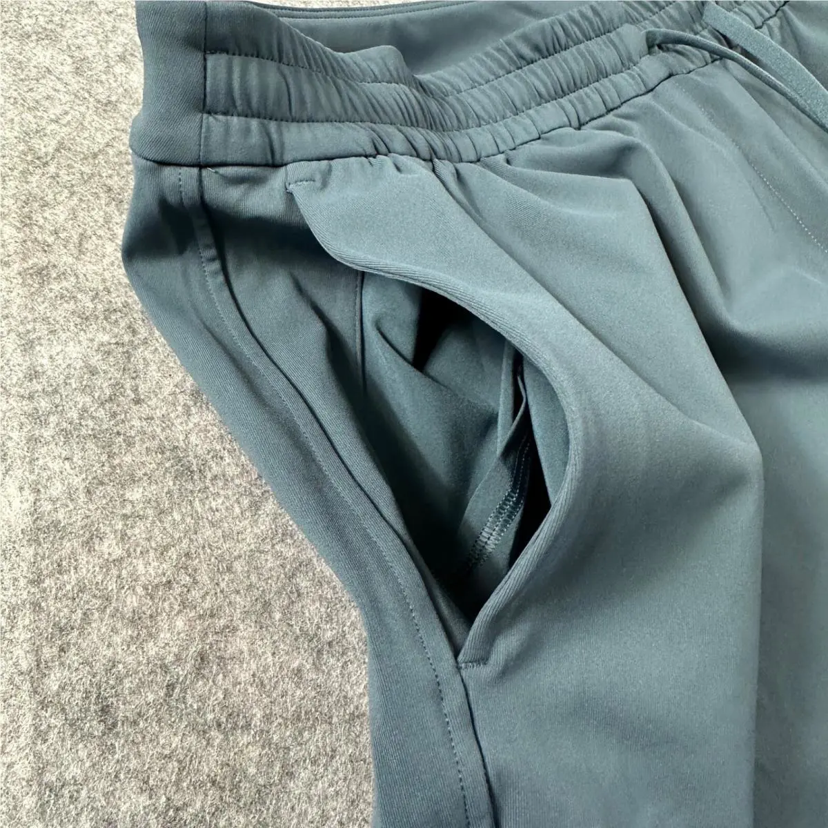 Lululemon clothing - Iron Blue 6