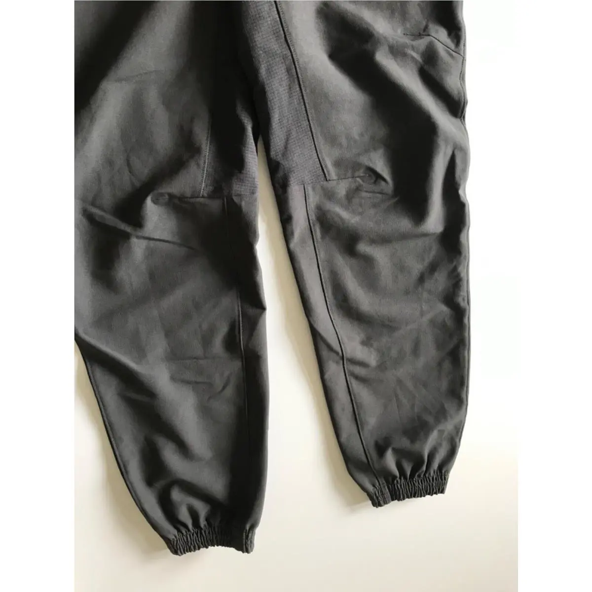 Lululemon clothing - Gray 2
