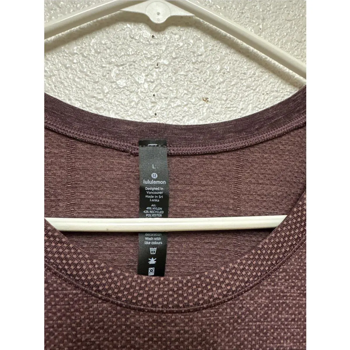 Lululemon clothing - Dark Red 0