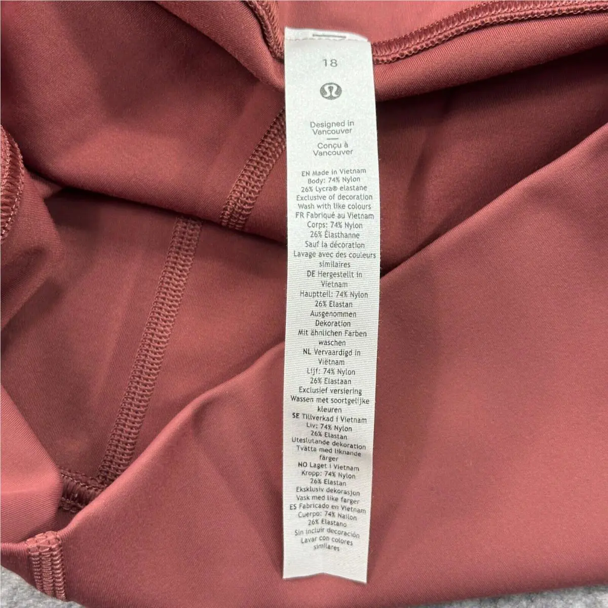 Lululemon clothing - Red 5