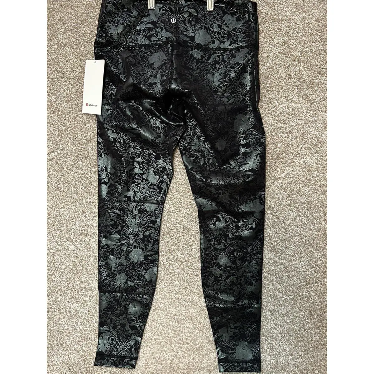 Lululemon clothing - Black 2