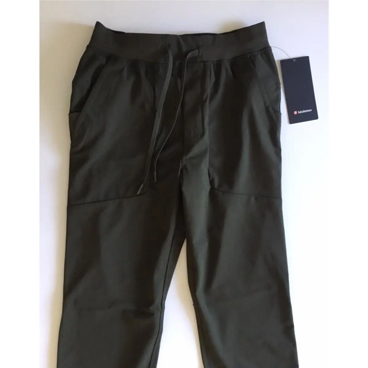 Lululemon clothing - Green 9