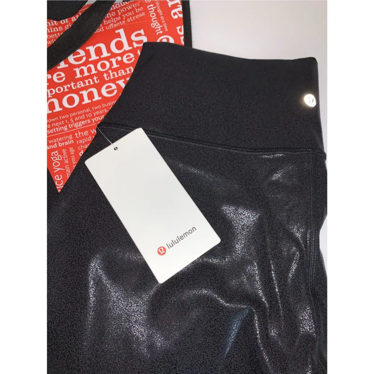 Lululemon clothing - LUMB 0