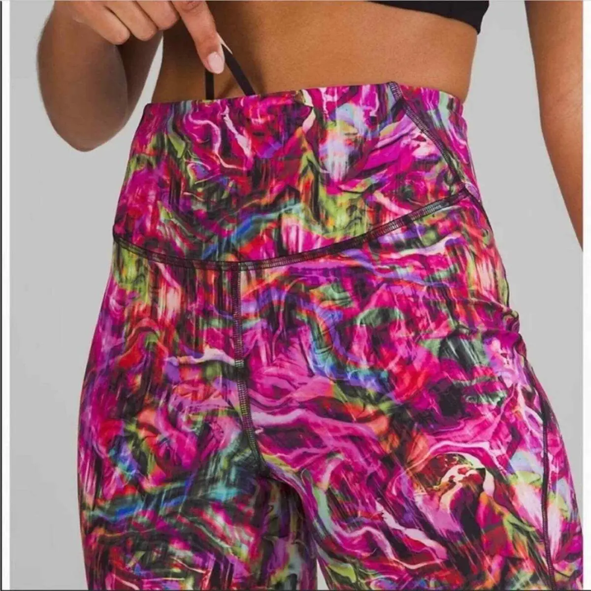 Lululemon clothing - Pink 3