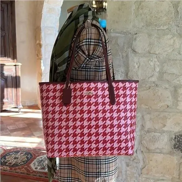 Coach City Tote with Houndstooth Print Handbag Purse Women Lady