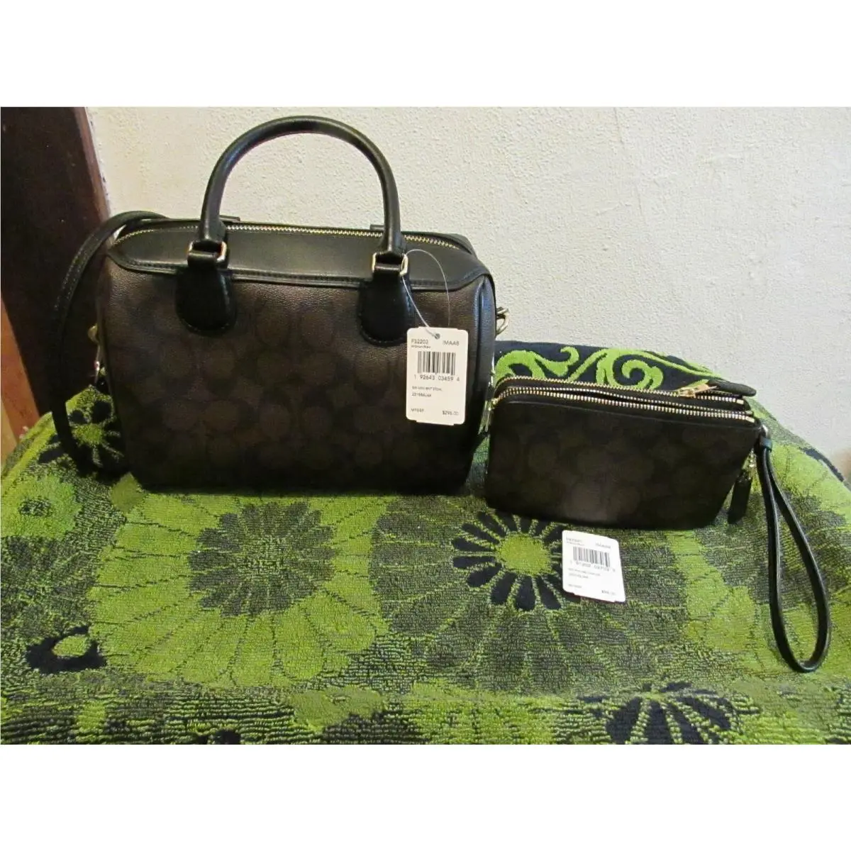 Matching Set of 2. Women`s Coach Shoulder/ Handbag Wristlet