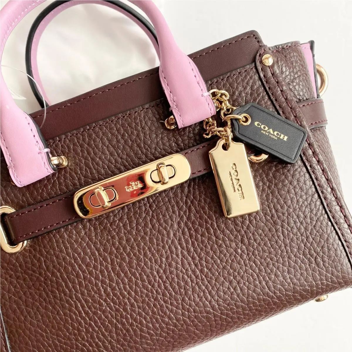 Coach 35954 Swagger 20 Colorblock Pebbled Leather Oxblood Crossbody Stachel