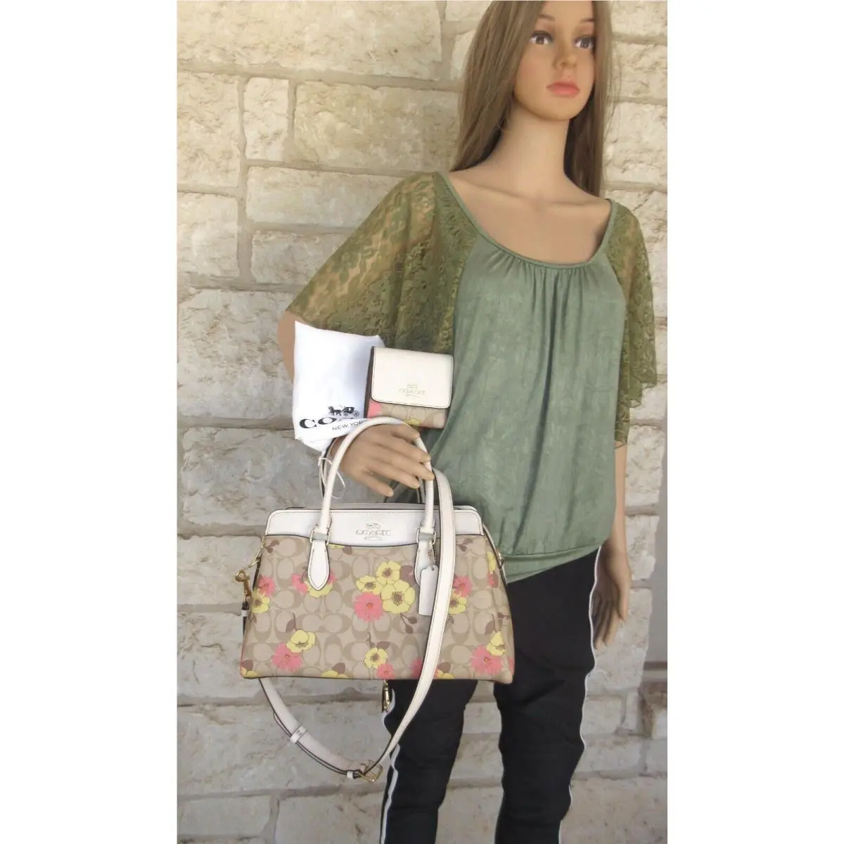 Coach Darcie Carryall + Wallet Set Signature Floral Cluster Print Dust Bag