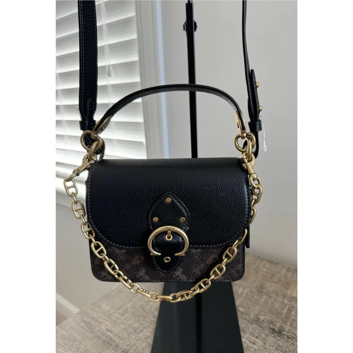 Coach Horse Carriage Beat Crossbody Shoulder Bag 18 Truffle Black