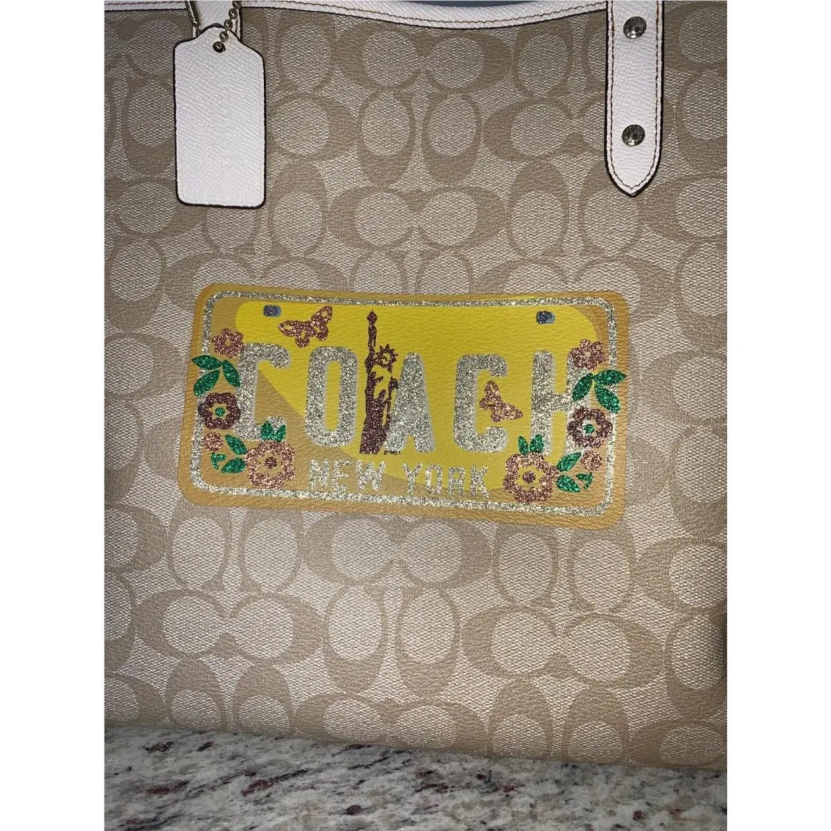 Coach Purse Wristlet Road Trip Statue of Liberty Leather Signature kh1