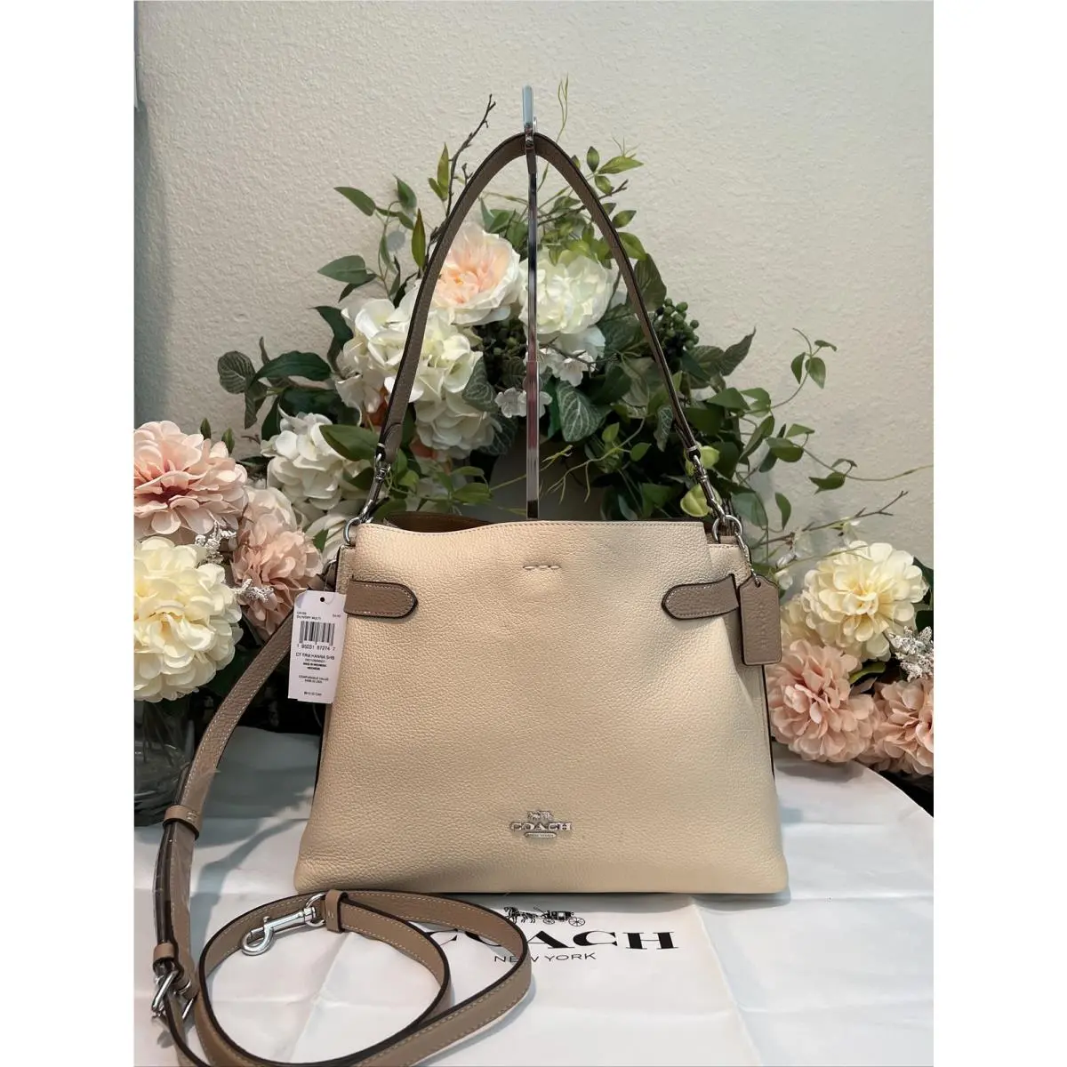 Coach Leather Hanna Medium Shoulder Bag W/crossbody Ivory/beige/taupe