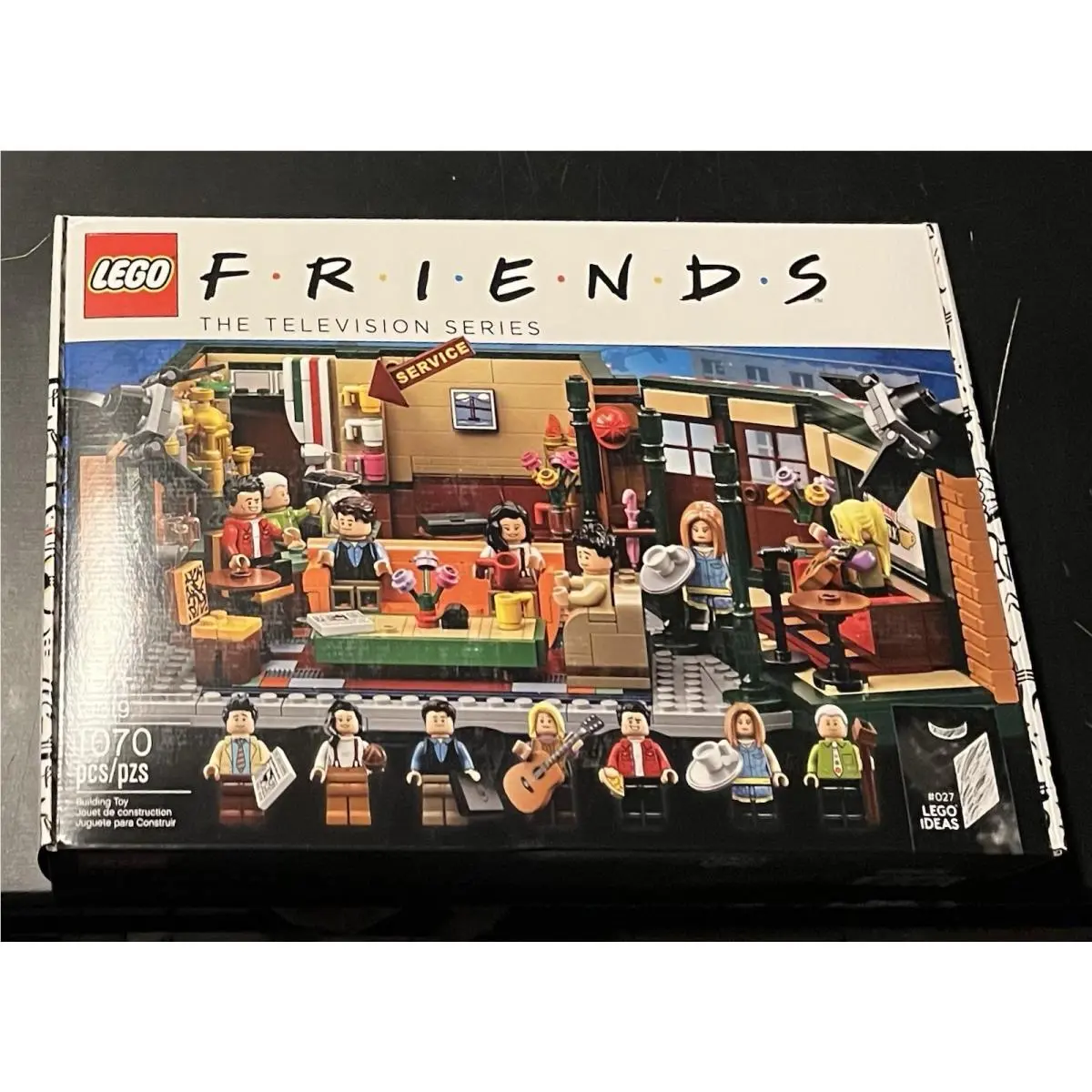 Lego Ideas Friends TV Series Central Perk 21319 7 Minifigures