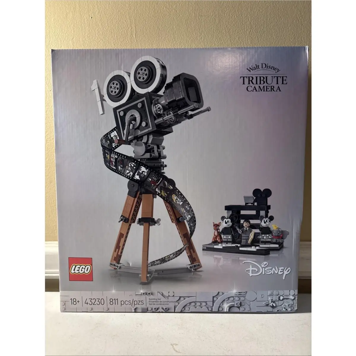 Lego Disney: Walt Disney Tribute Camera 43230 Factory Selaed