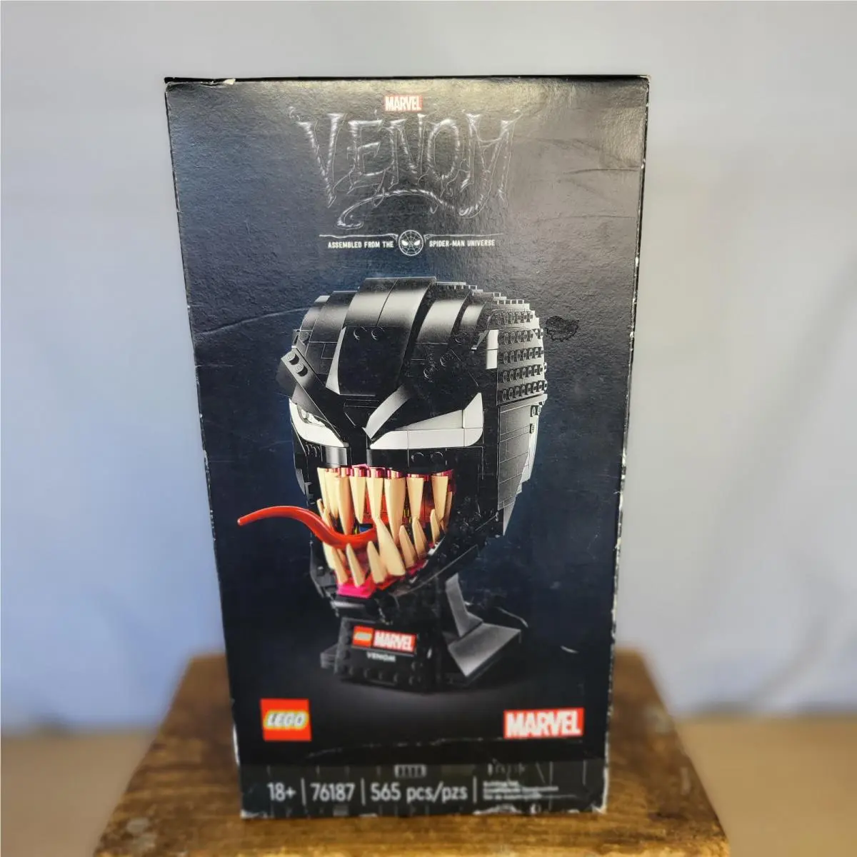 Lego Marvel Venom 76187 Retired Factory