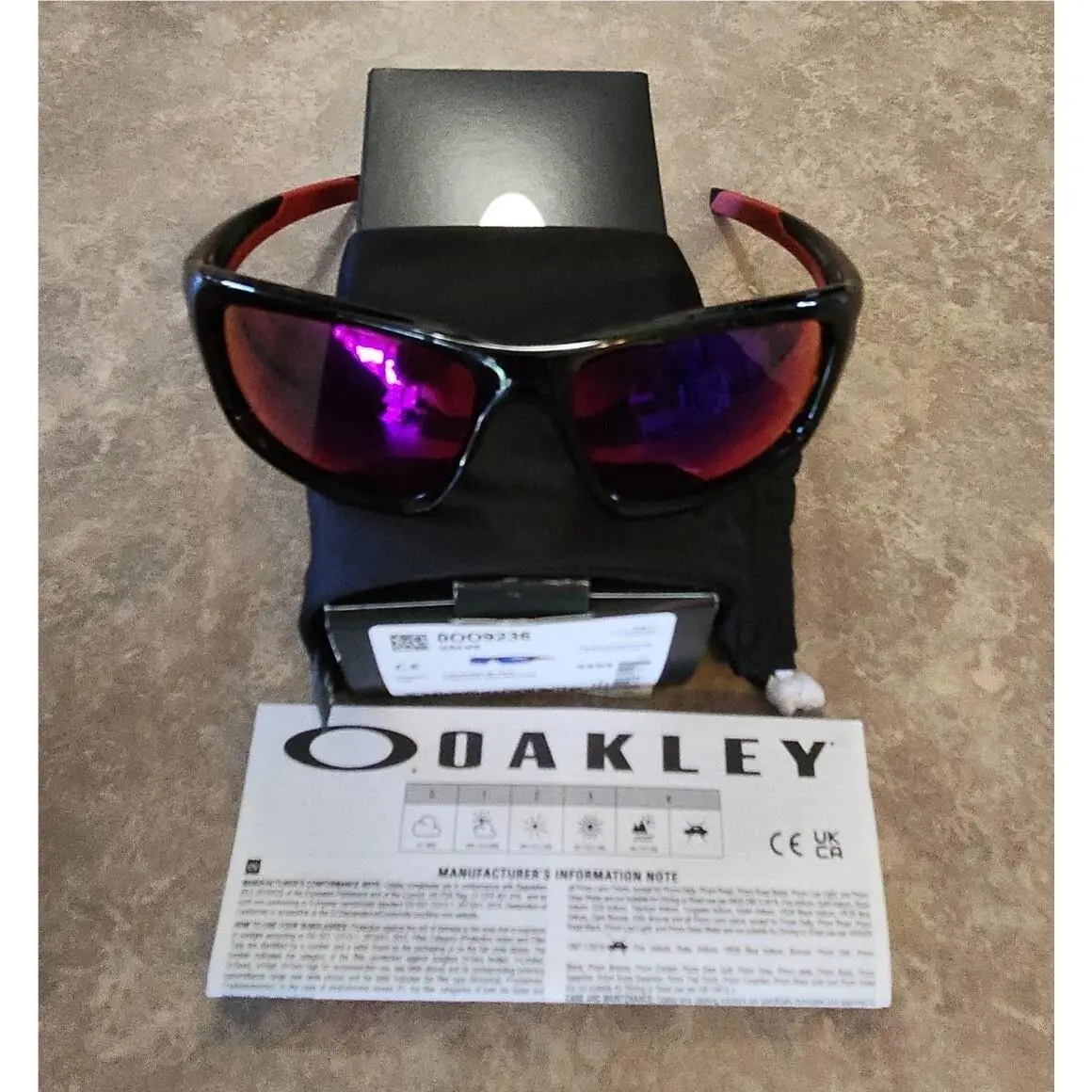 Oakley Valve 9236-02 Polished Black +red Iridium Sunglasses Ship Fast - Frame: Black, Lens: Red