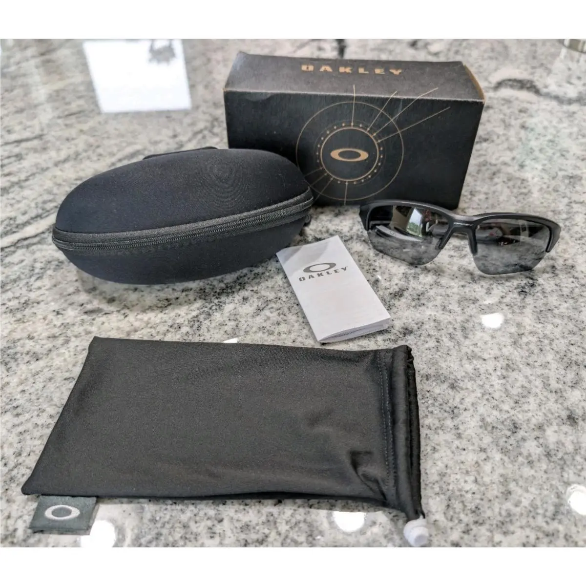 OO9363-12 Mens Oakley Flak Beta Polarized Sunglasses - Frame: Black, Lens: Black