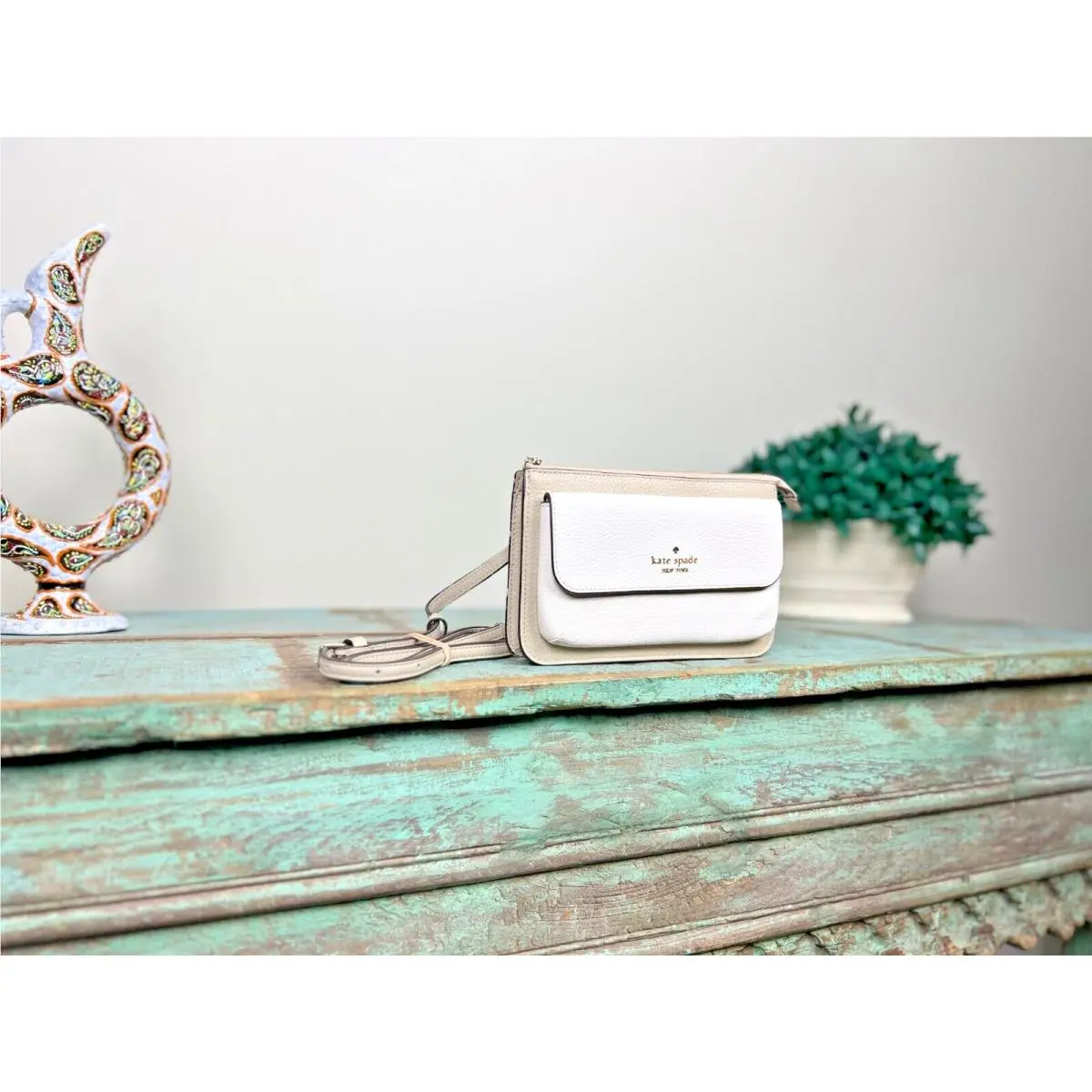 Kate Spade Leila Small Flap Crossbody Bag Light Sand Leather Purse K828