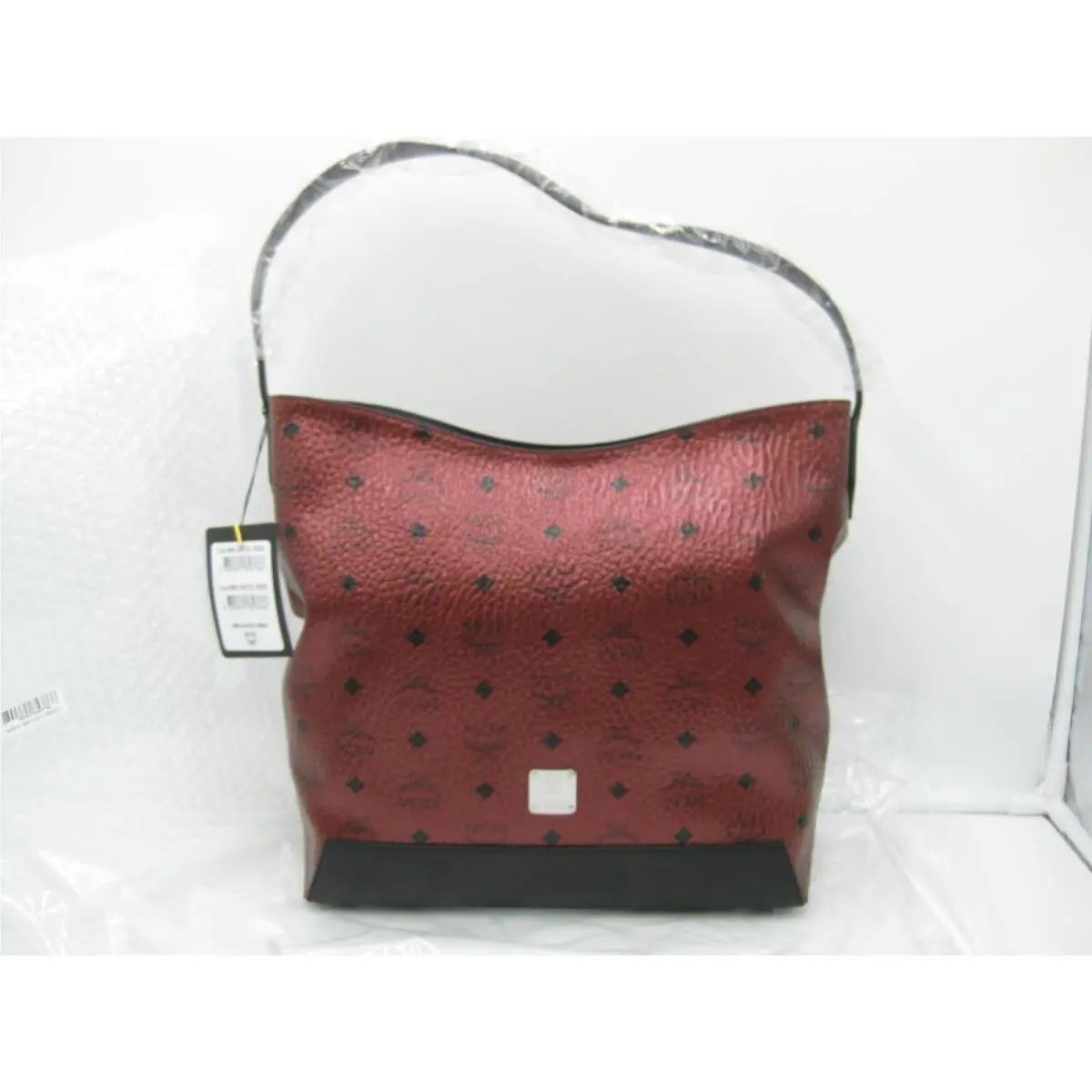 Mcm Medium Spot Visetos Leather Hobo Bag in Scooter Red Insured