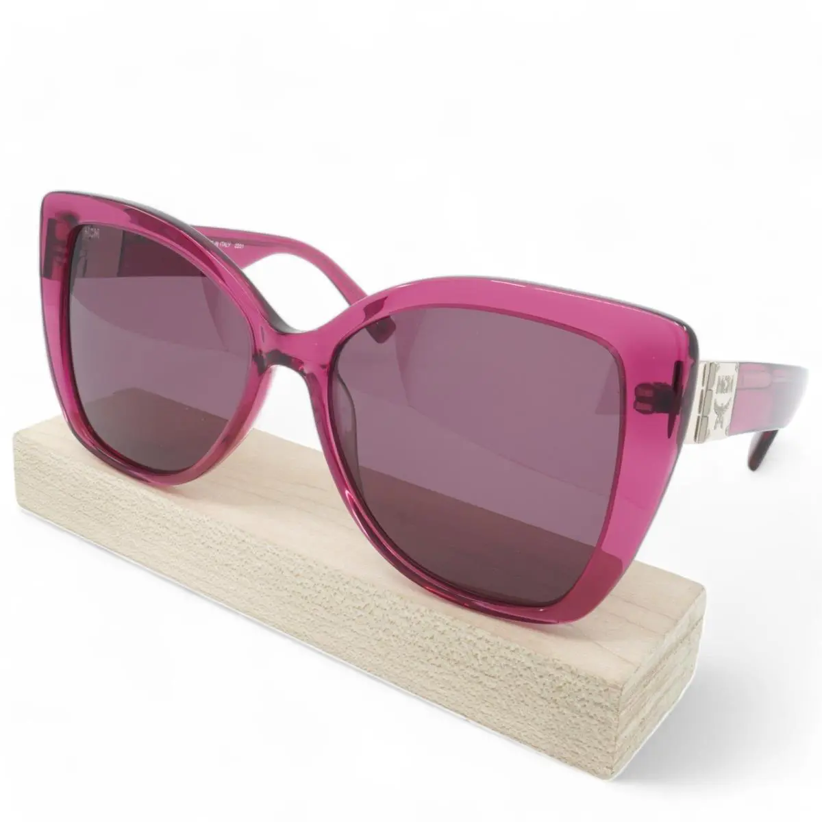 MCM724S-620 Unisex Mcm Butterfly Sunglasses